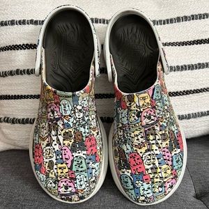 Skechers Women’s Slip on.